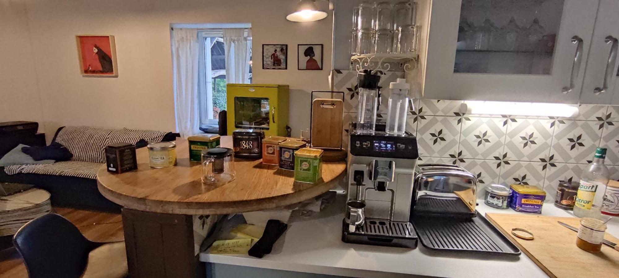 Le Petit Moulin Rouge, B&B, Sdb En-Suite, Parking Prive Gratuit Beauvoir  Eksteriør billede